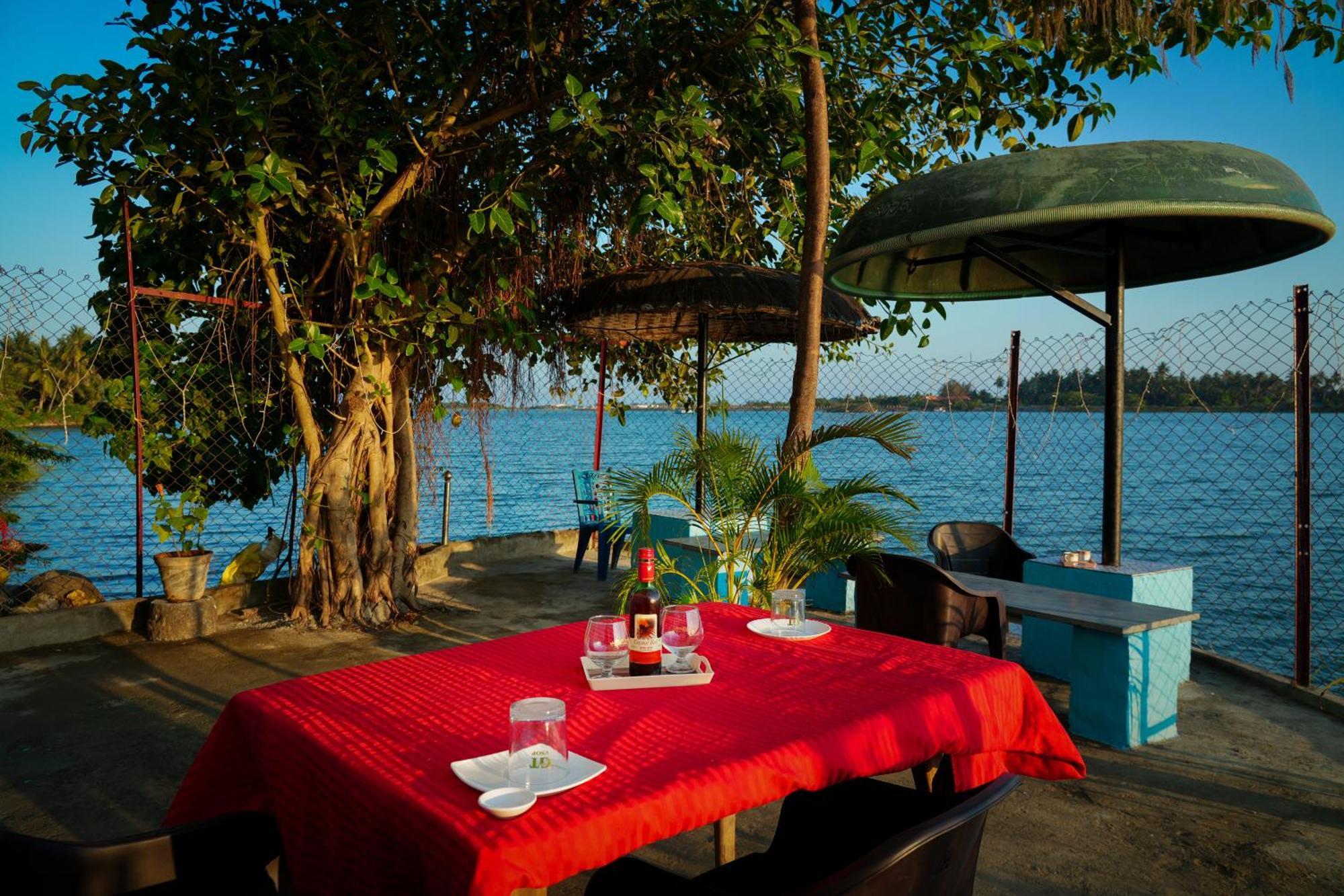 Victoria'S River View Resort Pondicherry Exterior photo
